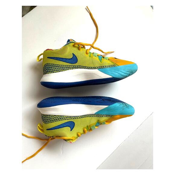 Nike Kyrie Flytrap  6 Sneakers Piece‎  Boys 5.5Y - Picture 8 of 10